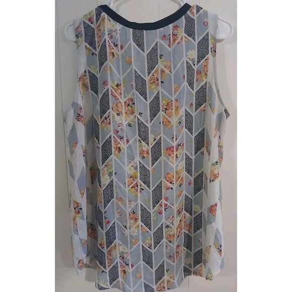 Cabi Large Spring Grosgrain Ribbon Floral Geo Print Blouse Romantic Cottage - Picture 5 of 5